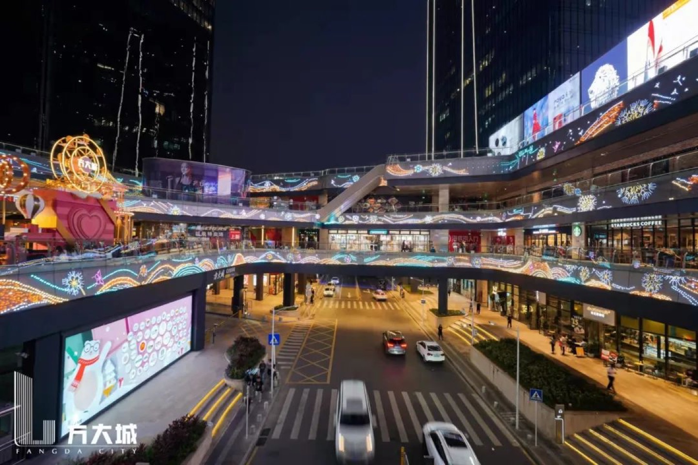 方大城电梯厅图