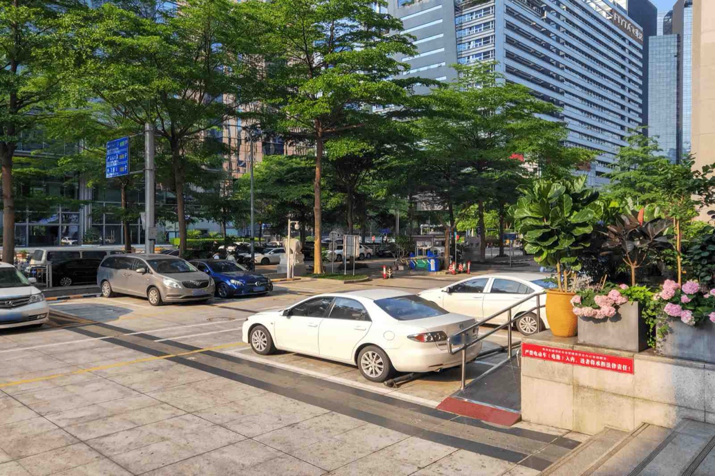 富诚科技大厦周边环境图
