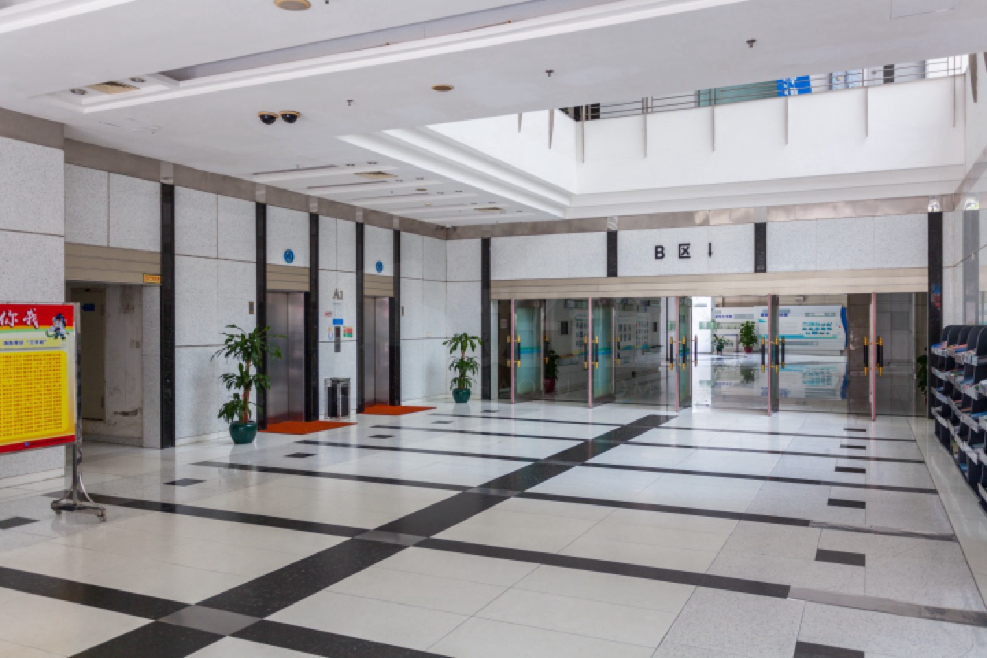 深圳高新技术产业园周边环境图
